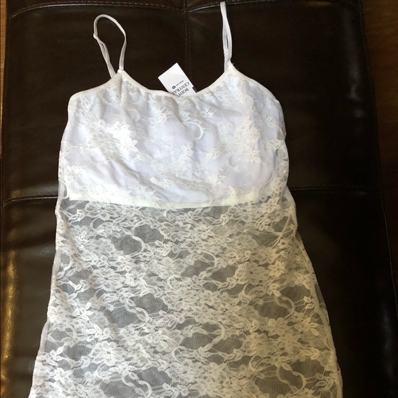 White Lace Tank with Bralette - Picture 2 of 5